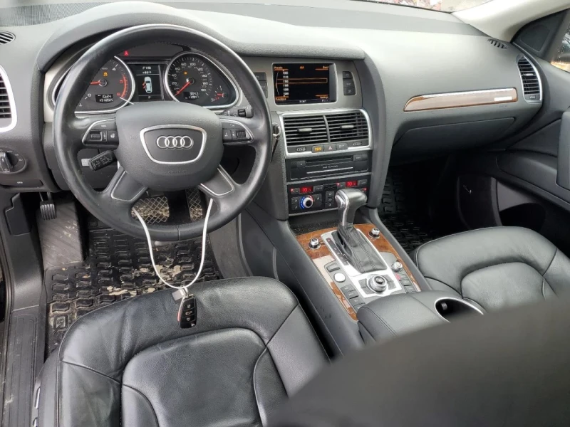 Audi Q7, снимка 8 - Автомобили и джипове - 49290285