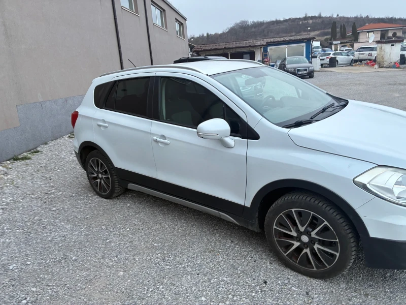 Suzuki SX4 S-Cross, снимка 4 - Автомобили и джипове - 53180967