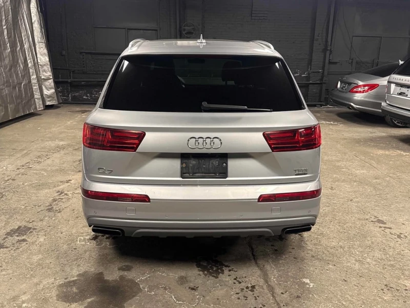 Audi Q7 TECHNIK QUATTRO * ДИСТРОНИК* ОБДУХВАНЕ* 360* , снимка 5 - Автомобили и джипове - 53386316