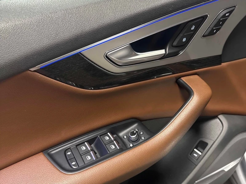 Audi Q7 TECHNIK QUATTRO * ДИСТРОНИК* ОБДУХВАНЕ* 360* , снимка 11 - Автомобили и джипове - 53386316