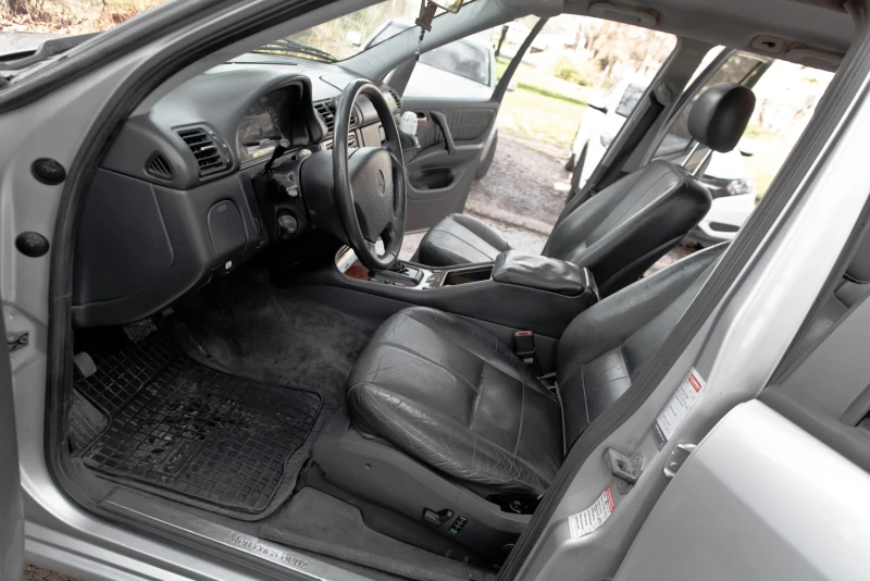 Mercedes-Benz ML 320 3.2 GAZ , снимка 9 - Автомобили и джипове - 53503293