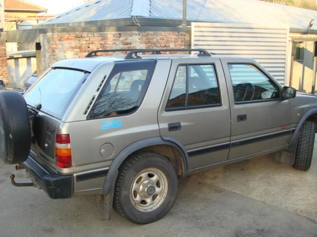 Opel Frontera 2.2 ecotech, снимка 3 - Автомобили и джипове - 46834358