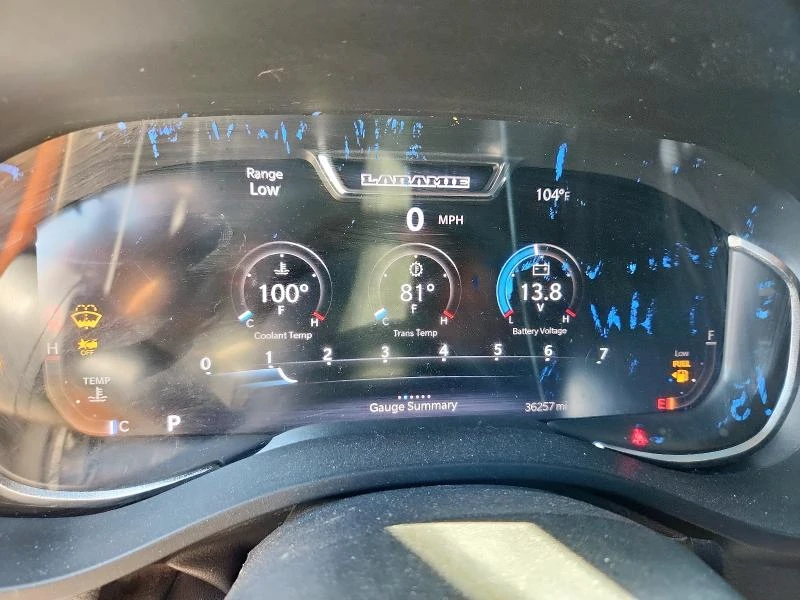 Dodge RAM 1500 5.7L 8 4x4 w/Rear Wheel Drv, снимка 11 - Автомобили и джипове - 53344127