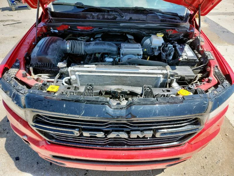 Dodge RAM 1500 5.7L 8 4x4 w/Rear Wheel Drv, снимка 3 - Автомобили и джипове - 53344127