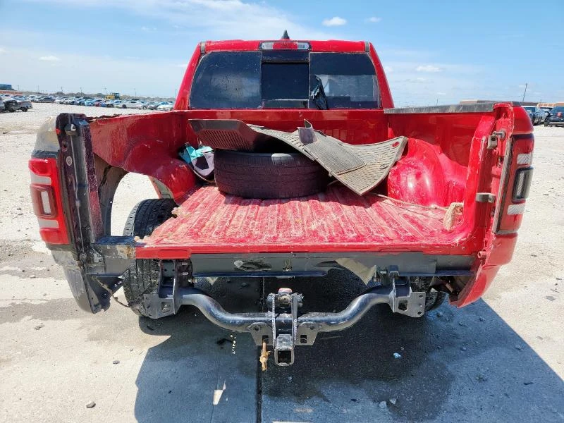 Dodge RAM 1500 5.7L 8 4x4 w/Rear Wheel Drv, снимка 8 - Автомобили и джипове - 53344127