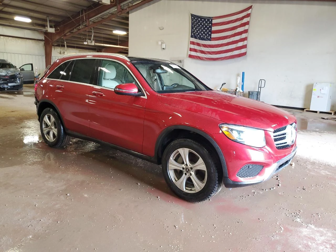 Mercedes-Benz GLC 300 4MATIC* BURMESTER* ПОДГРЕВ* ПАНОРАМА* KEYLESS*  - изображение 3