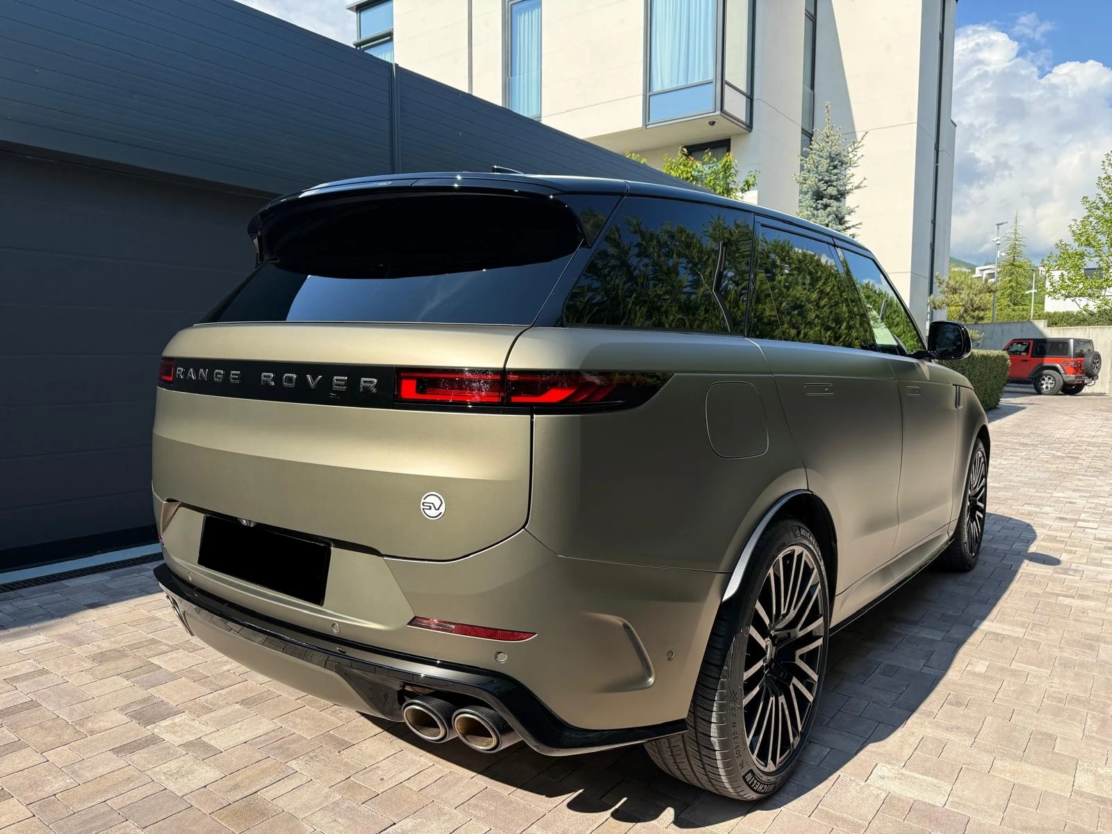 Land Rover Range Rover Sport SV EDITION ONE - изображение 4