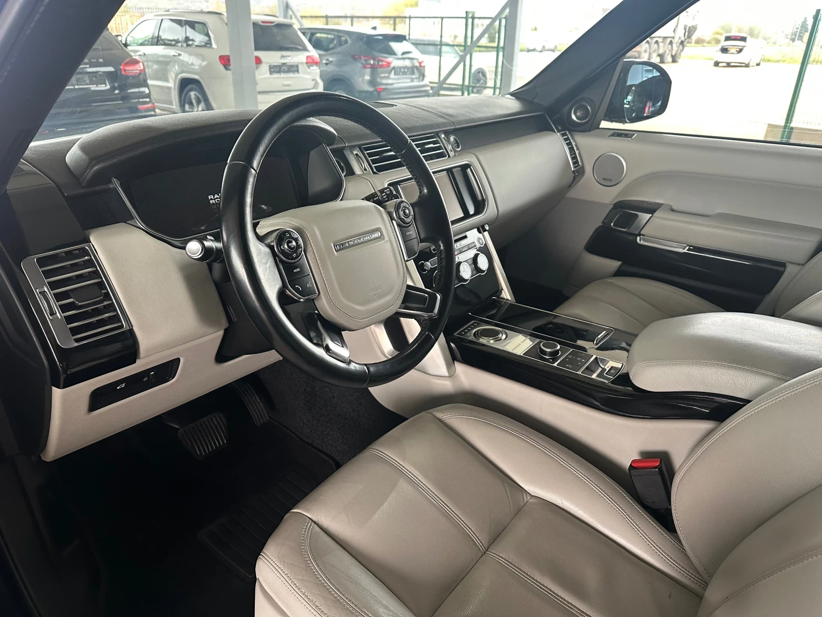 Land Rover Range rover 3.0HSE  - изображение 9