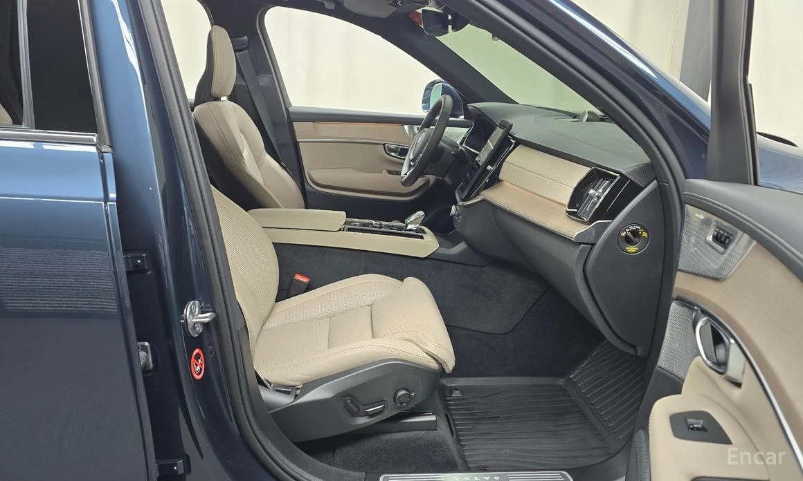 Volvo Xc90  - изображение 10