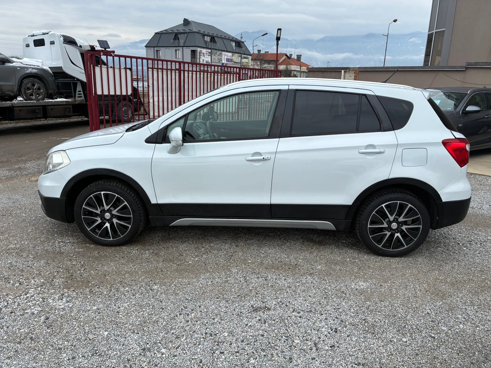 Suzuki SX4 S-Cross | Mobile.bg � ����������� 6