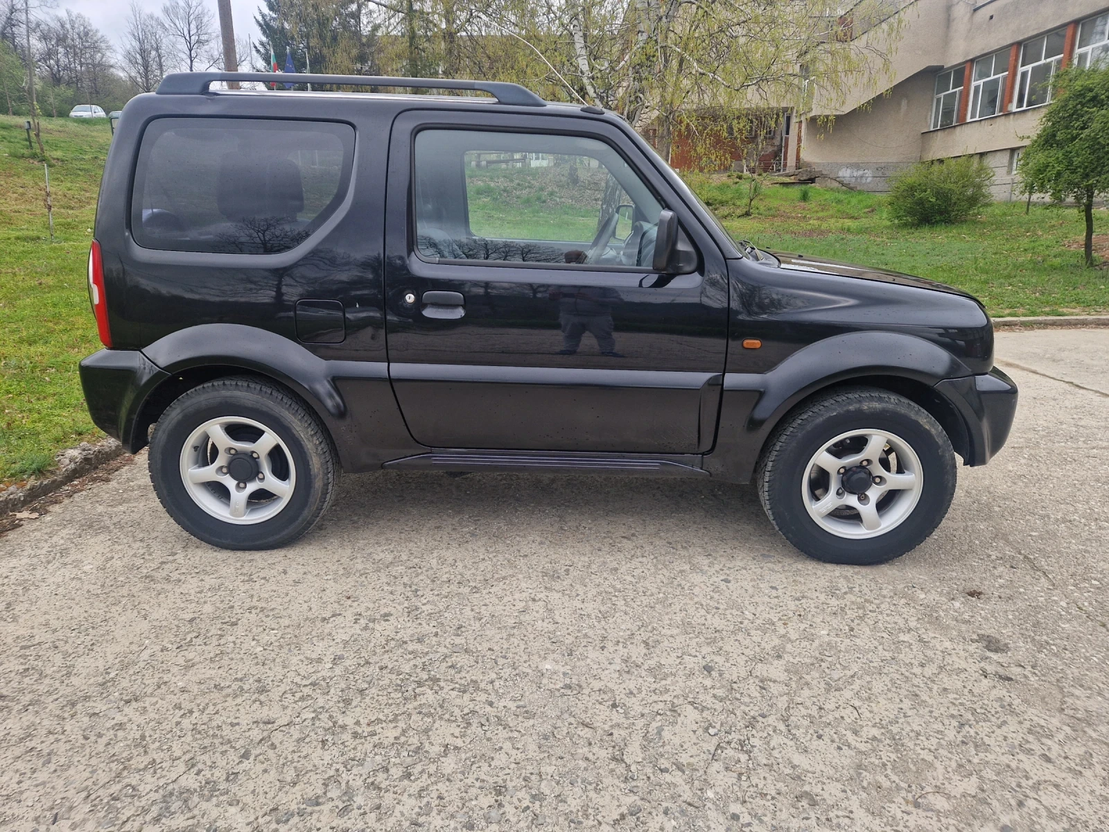 Suzuki Jimny, снимка 3 - Автомобили и джипове - 53475168