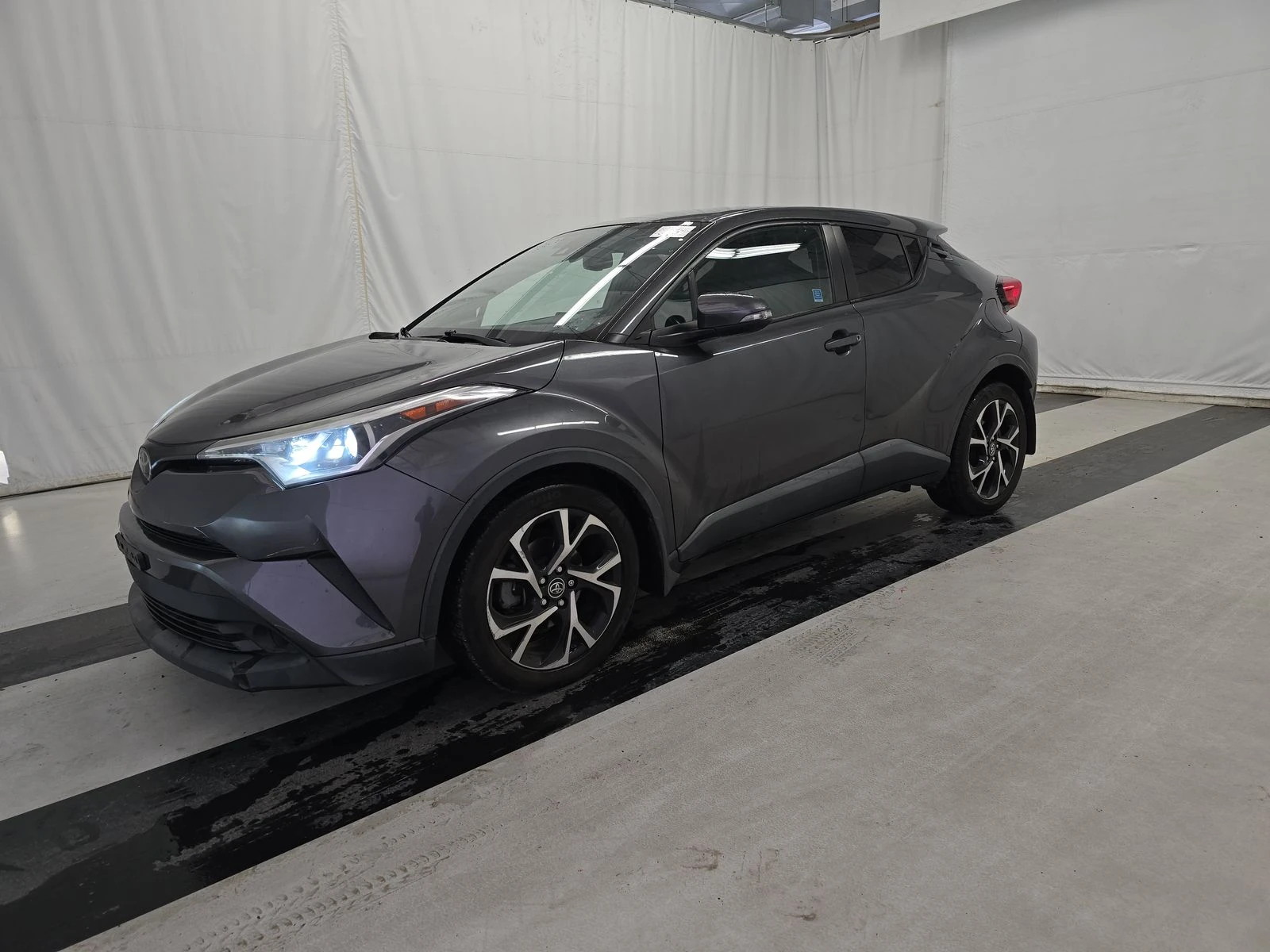 Toyota C-HR, снимка 4 - Автомобили и джипове - 53826926