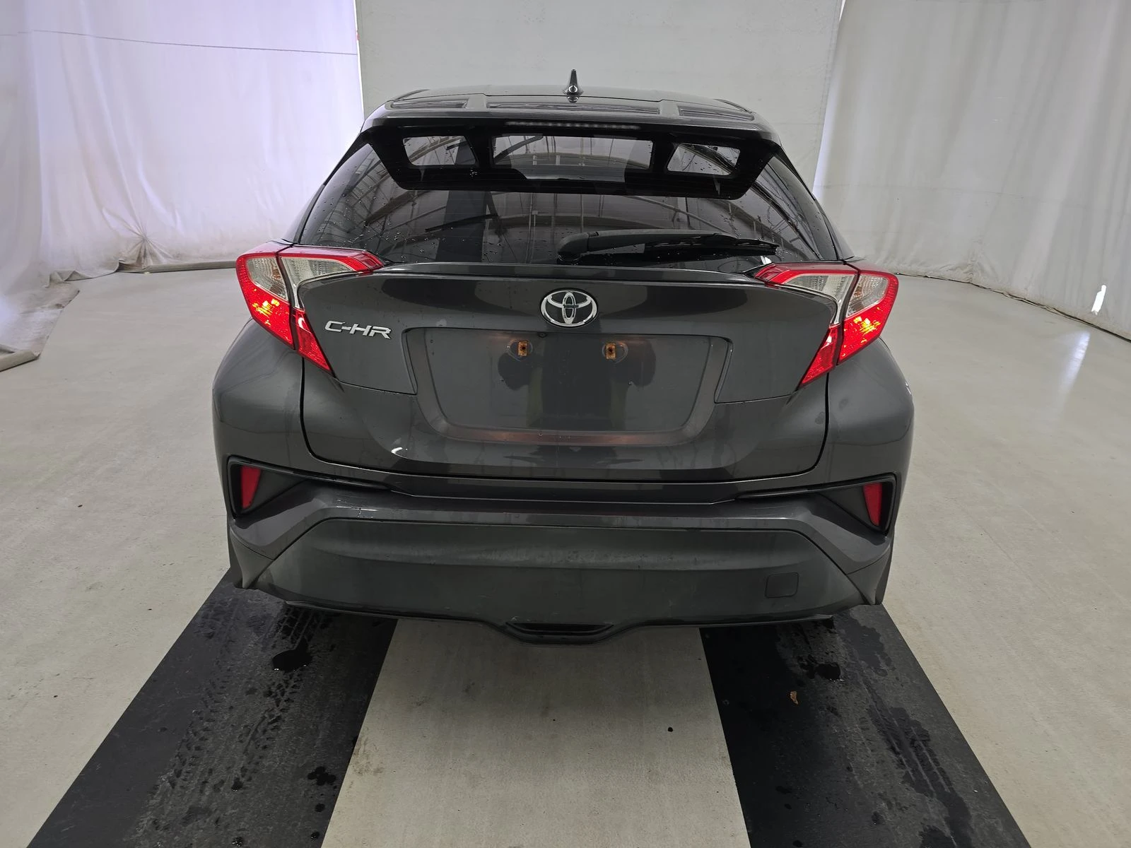 Toyota C-HR, снимка 2 - Автомобили и джипове - 53826926