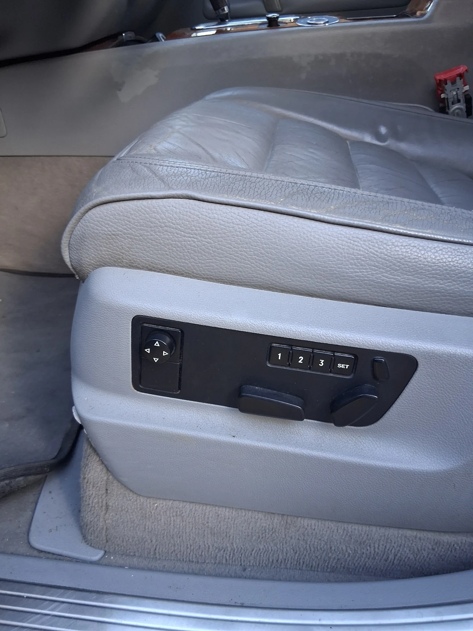 VW Touareg 3.2 240 кс, снимка 13 - Автомобили и джипове - 54065719