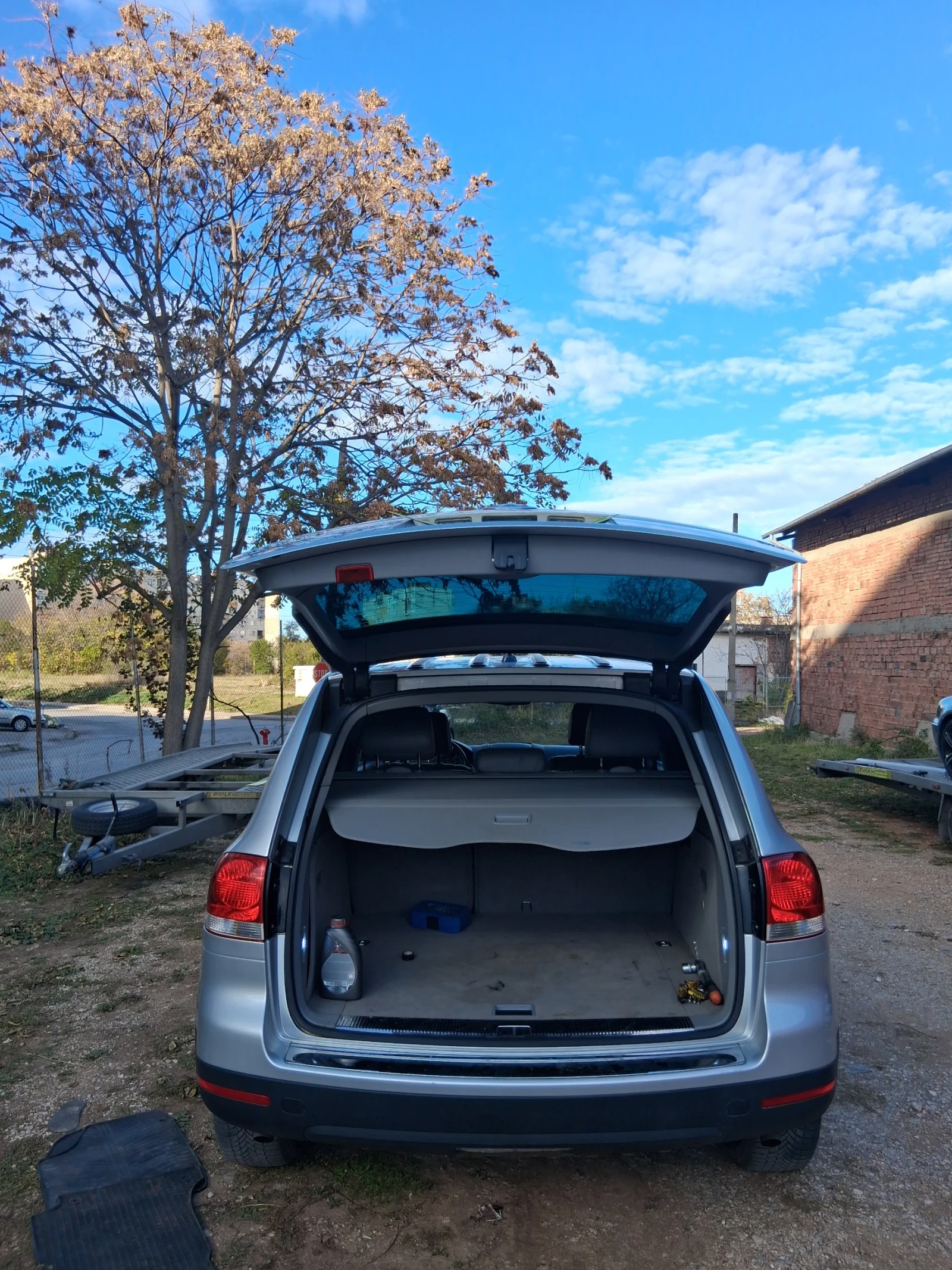 VW Touareg 3.2 240 кс, снимка 5 - Автомобили и джипове - 54065719