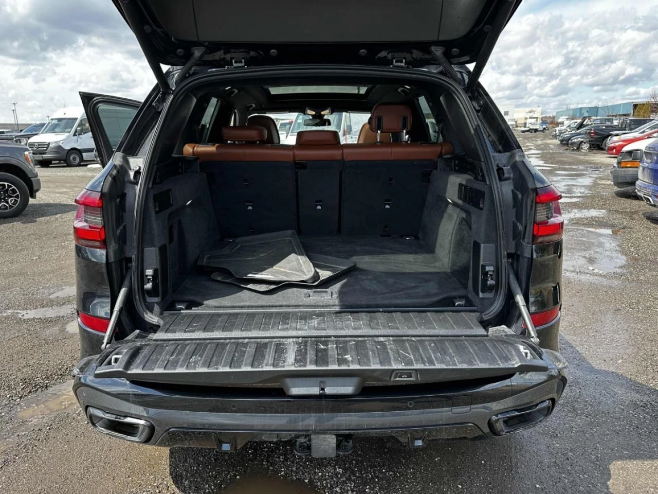 BMW X5 M Sport | SKY LOUNGE | 360  | HUD | SOFT CLOSE , снимка 13 - Автомобили и джипове - 54226354