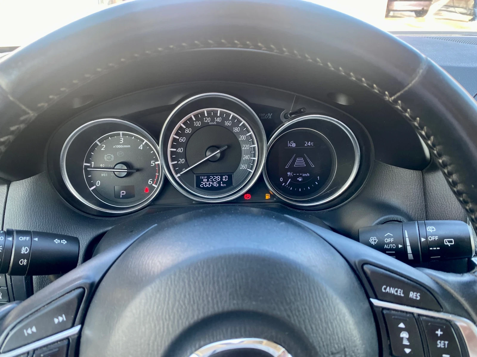 Mazda CX-5 Mazda CX-5 2.2 Skayactiv-AWD-175 k.c-FACELIFT , снимка 16 - Автомобили и джипове - 54304101