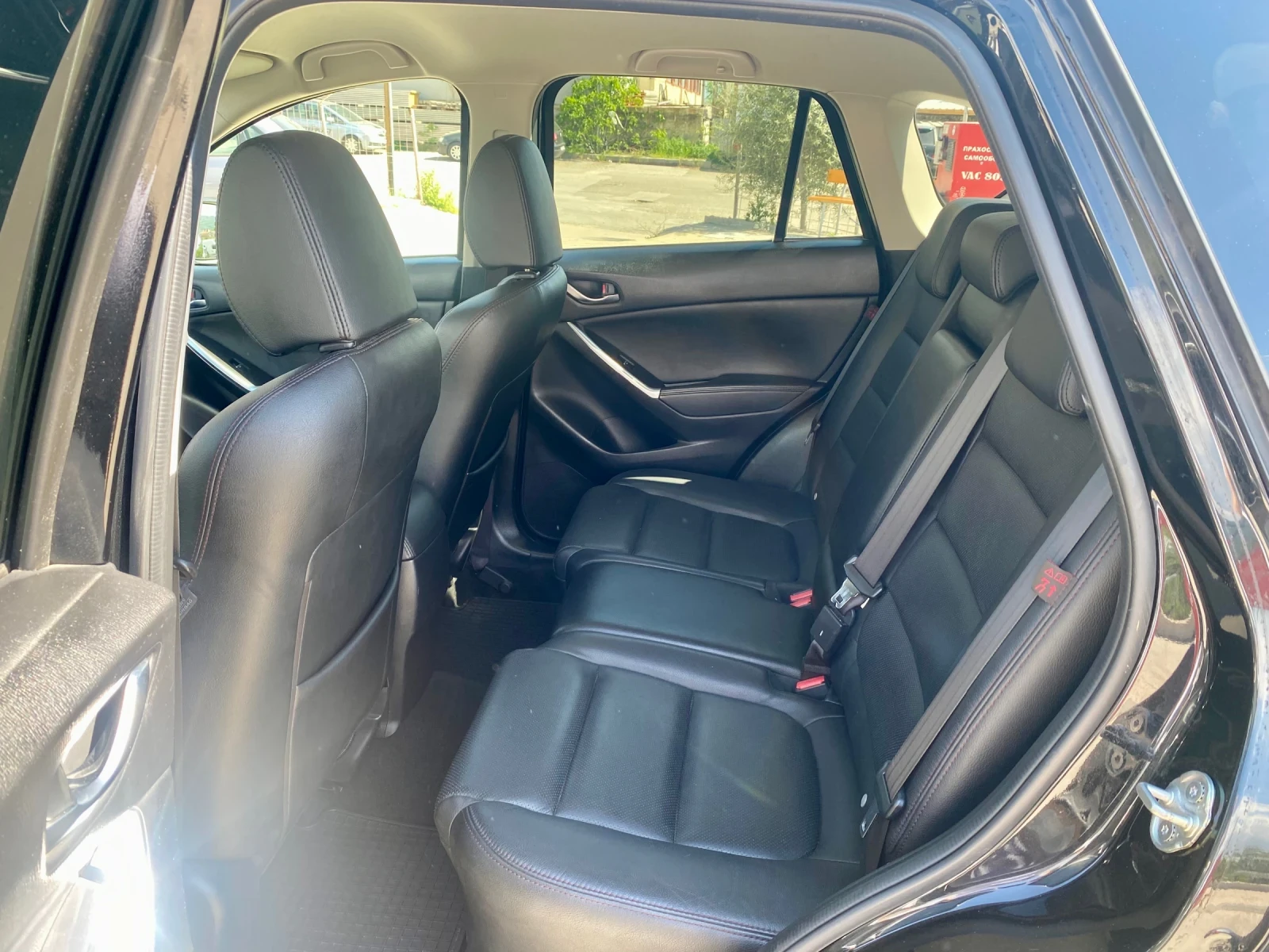 Mazda CX-5 Mazda CX-5 2.2 Skayactiv-AWD-175 k.c-FACELIFT , снимка 10 - Автомобили и джипове - 54304101