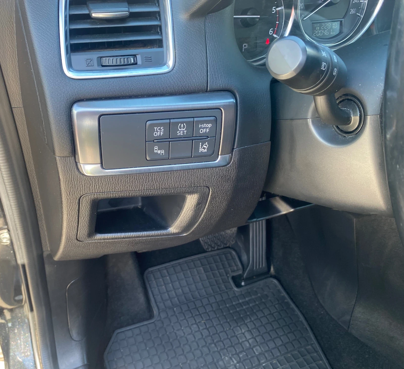 Mazda CX-5 Mazda CX-5 2.2 Skayactiv-AWD-175 k.c-FACELIFT , снимка 13 - Автомобили и джипове - 54304101