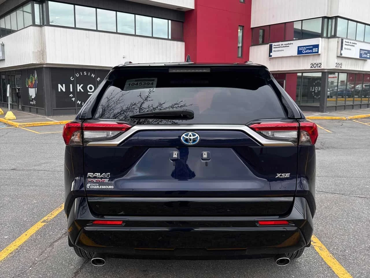 Toyota Rav4 2.5 | XSE AWD | PANO | ПОДГРЕВИ , снимка 4 - Автомобили и джипове - 54368667