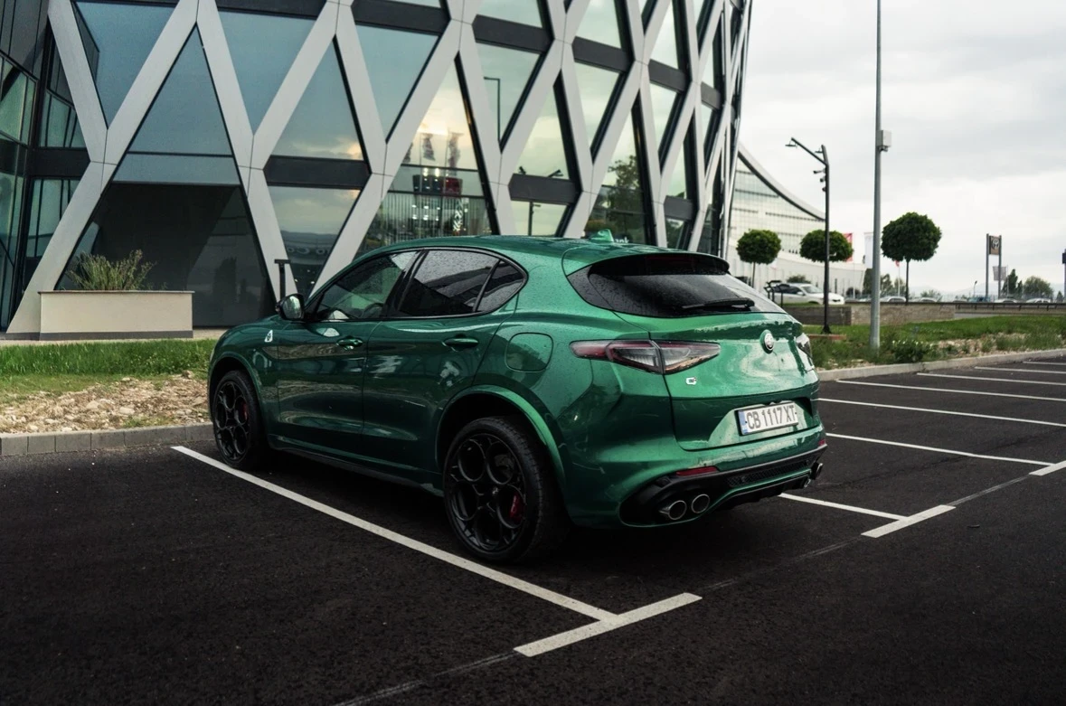 Alfa Romeo Stelvio QUADRIFOGIO , снимка 5 - Автомобили и джипове - 55981448