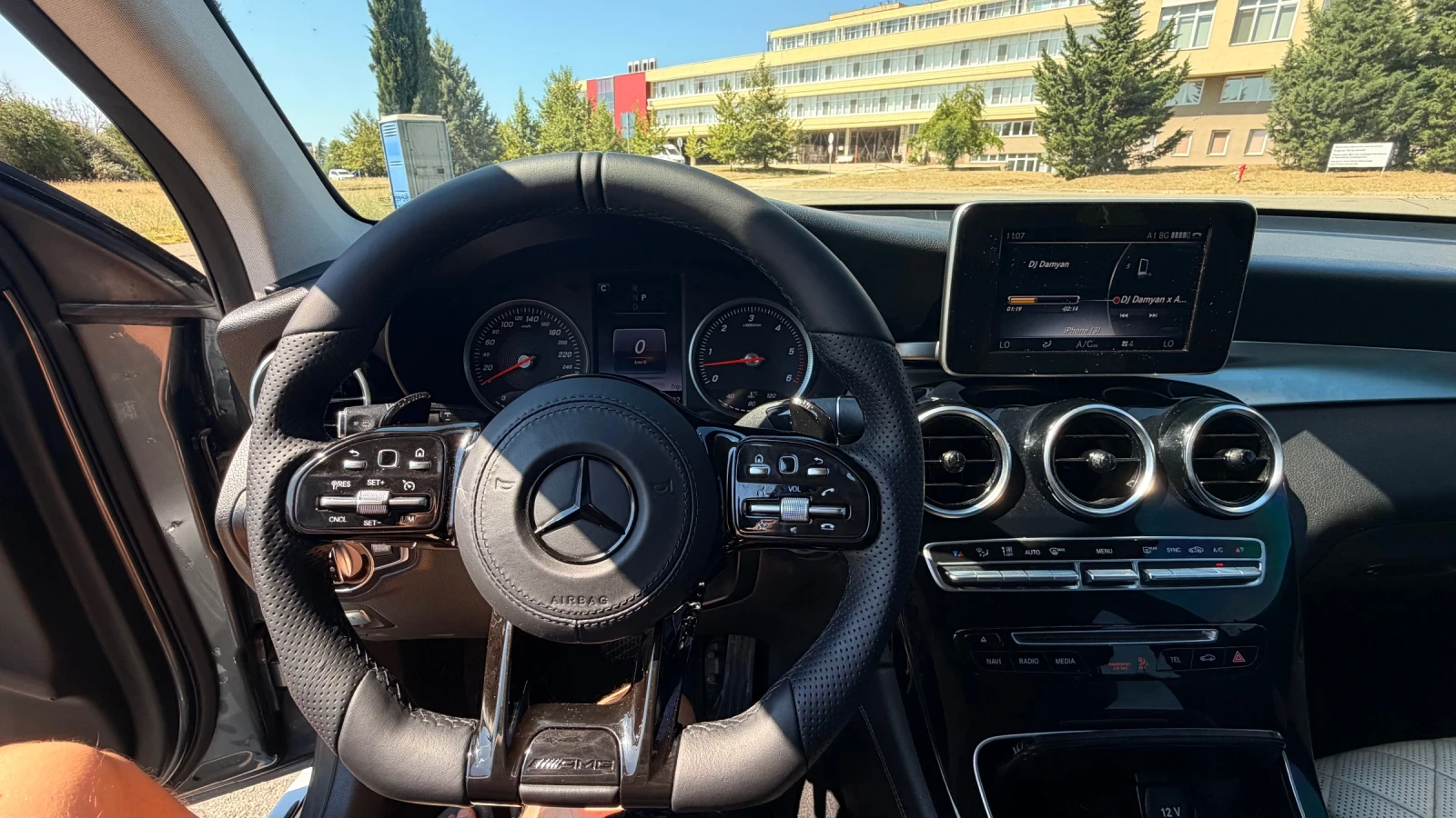 Mercedes-Benz GLC 220, снимка 3 - Автомобили и джипове - 55849281
