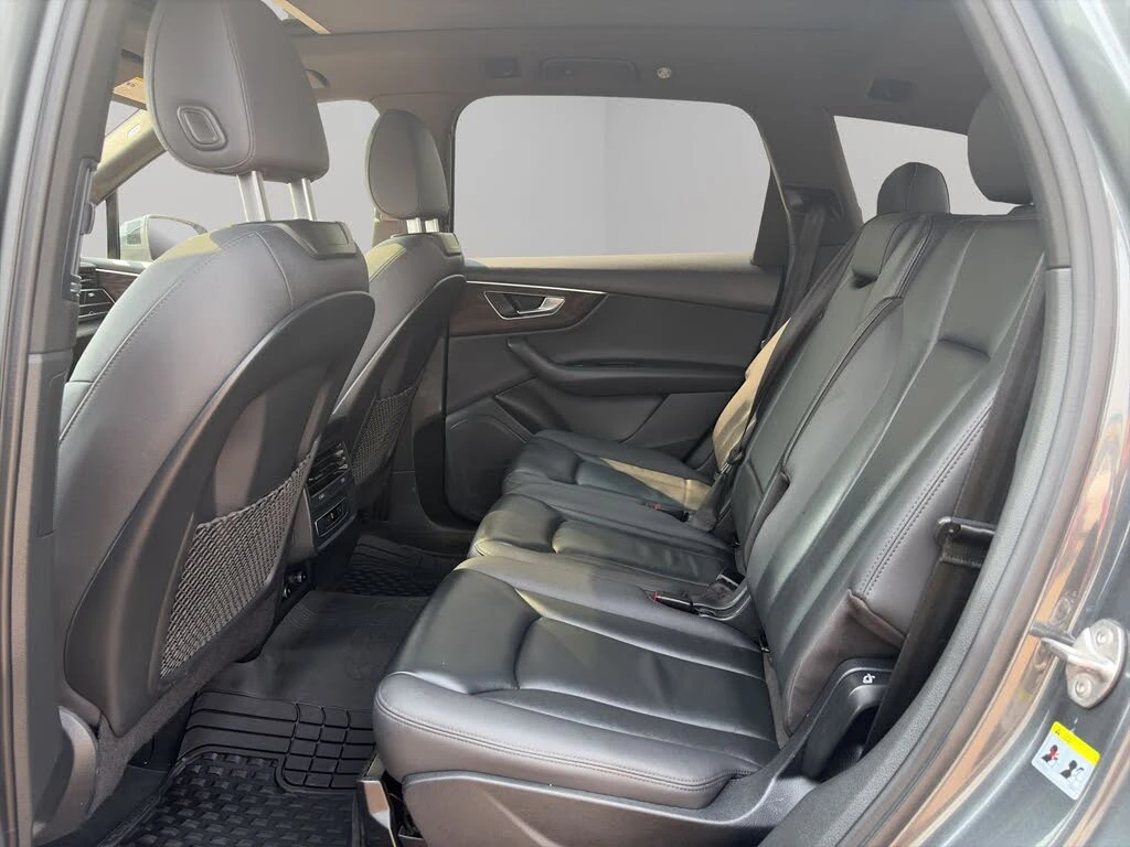 Audi Q7 55TFSI* MATRIX* S* LINE* ПАНОРАМА* МЪРТВАТ* ТОЧКА*, снимка 14 - Автомобили и джипове - 55982782