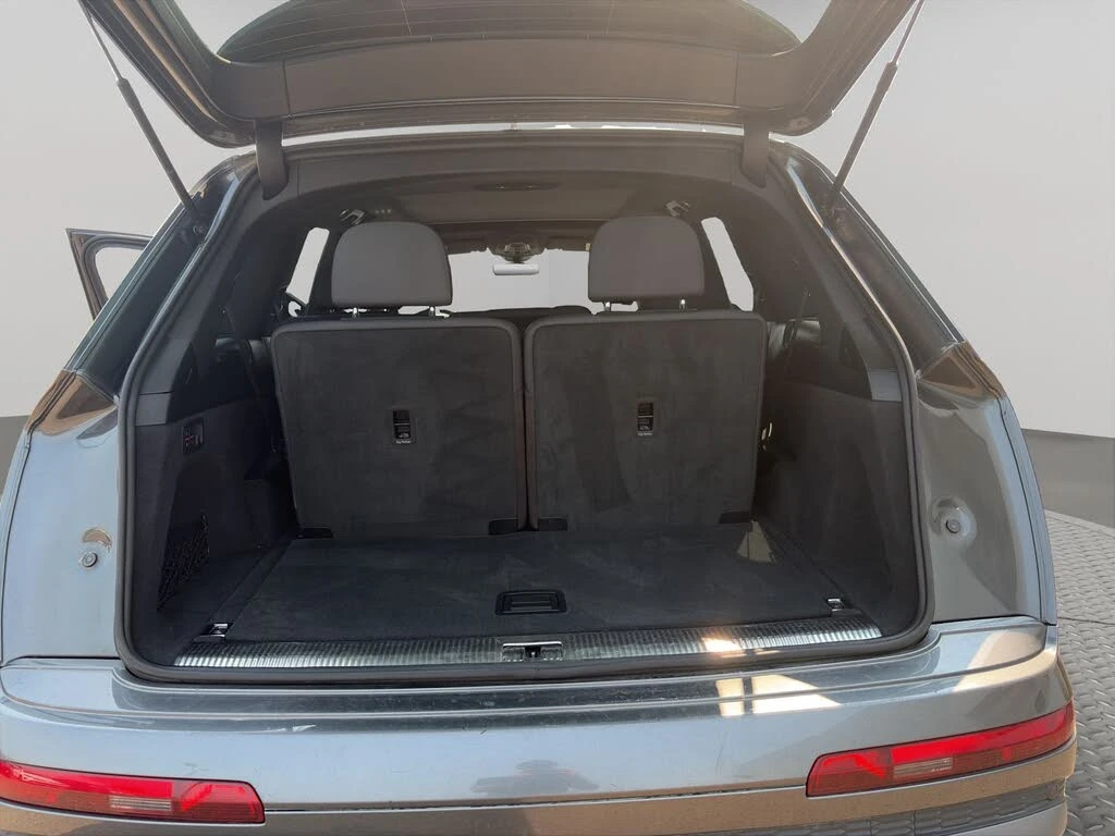 Audi Q7 55TFSI* MATRIX* S* LINE* ПАНОРАМА* МЪРТВАТ* ТОЧКА*, снимка 15 - Автомобили и джипове - 55982782