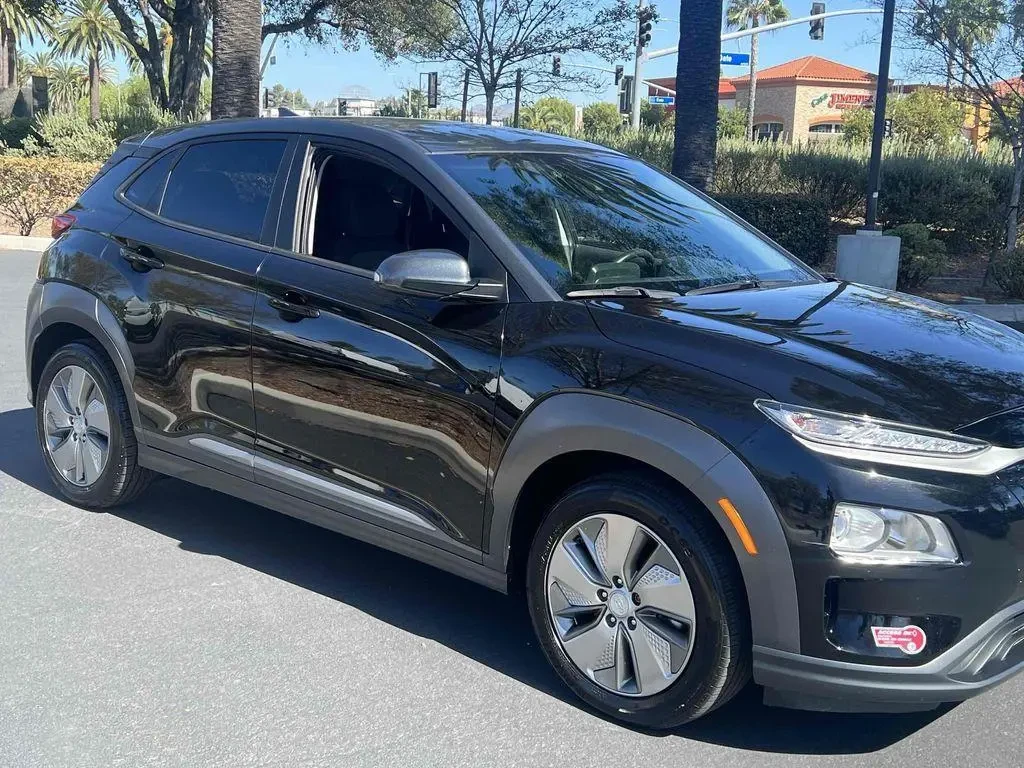 Hyundai Kona ELECTRIC SEL / FWD, снимка 3 - Автомобили и джипове - 56162065