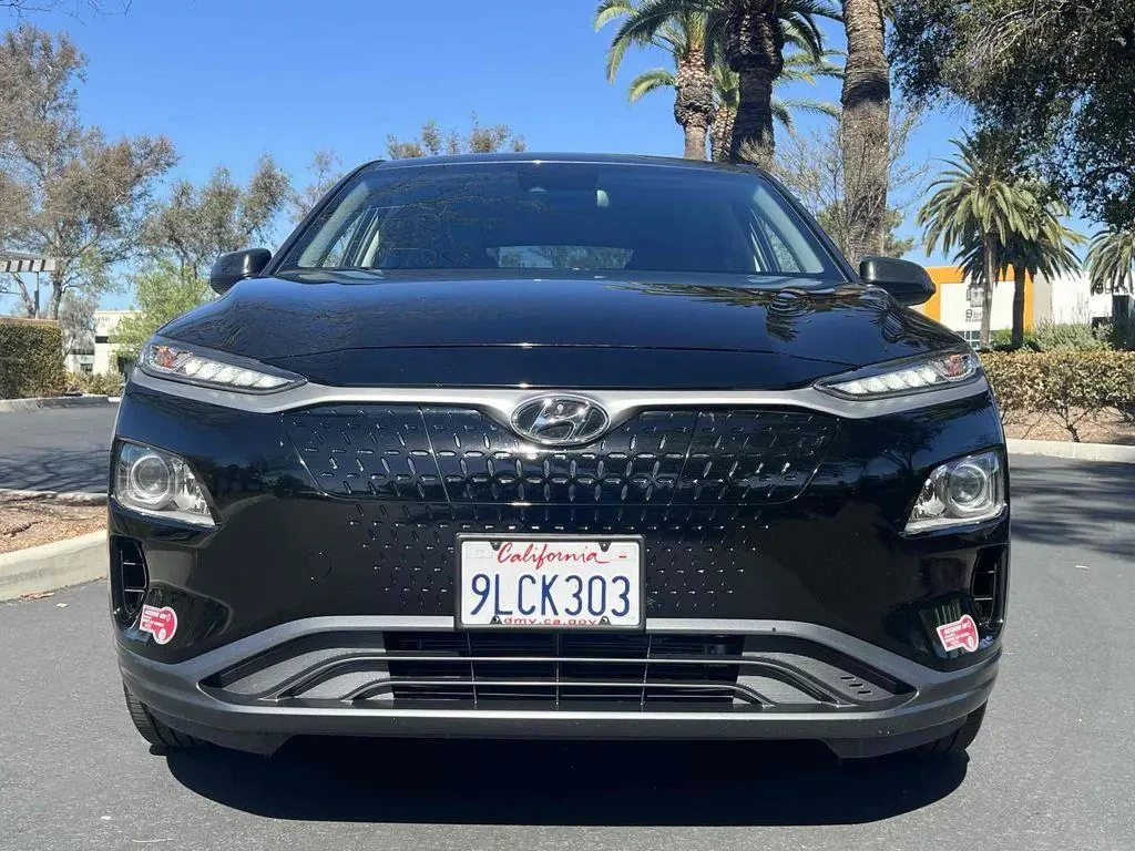 Hyundai Kona ELECTRIC SEL / FWD, снимка 2 - Автомобили и джипове - 56162065