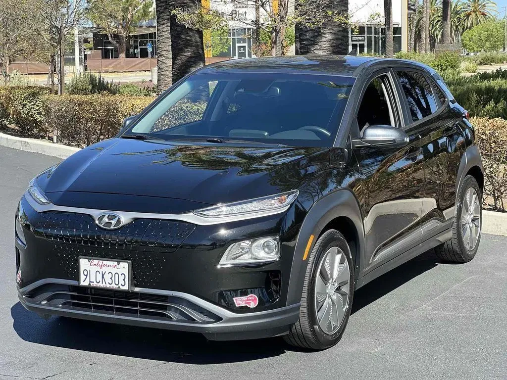 Hyundai Kona ELECTRIC SEL / FWD