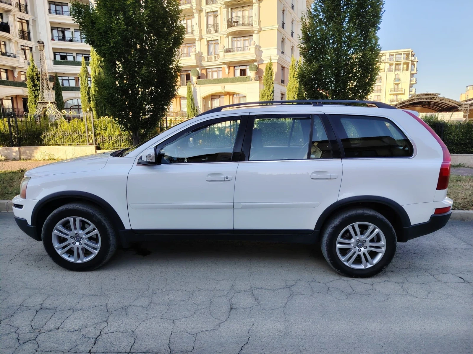 Volvo Xc90 Дизел 2, 4 D5 AWD 185 к.с., снимка 2 - Автомобили и джипове - 56243226