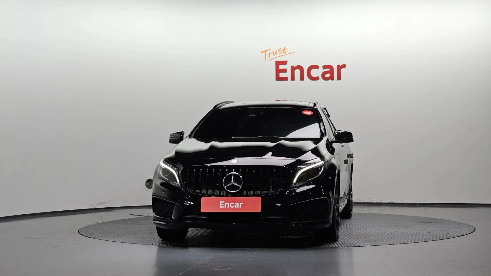 Mercedes-Benz GLA 45 AMG, снимка 3 - Автомобили и джипове - 56686740