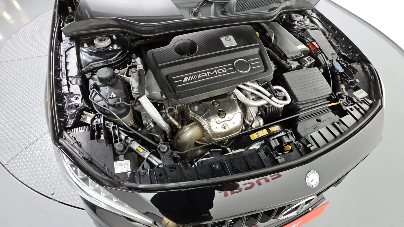 Mercedes-Benz GLA 45 AMG, снимка 6 - Автомобили и джипове - 56686740