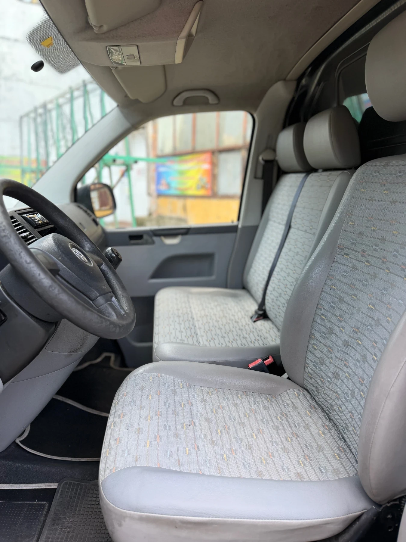 VW T5, снимка 10 - Бусове и автобуси - 55339963