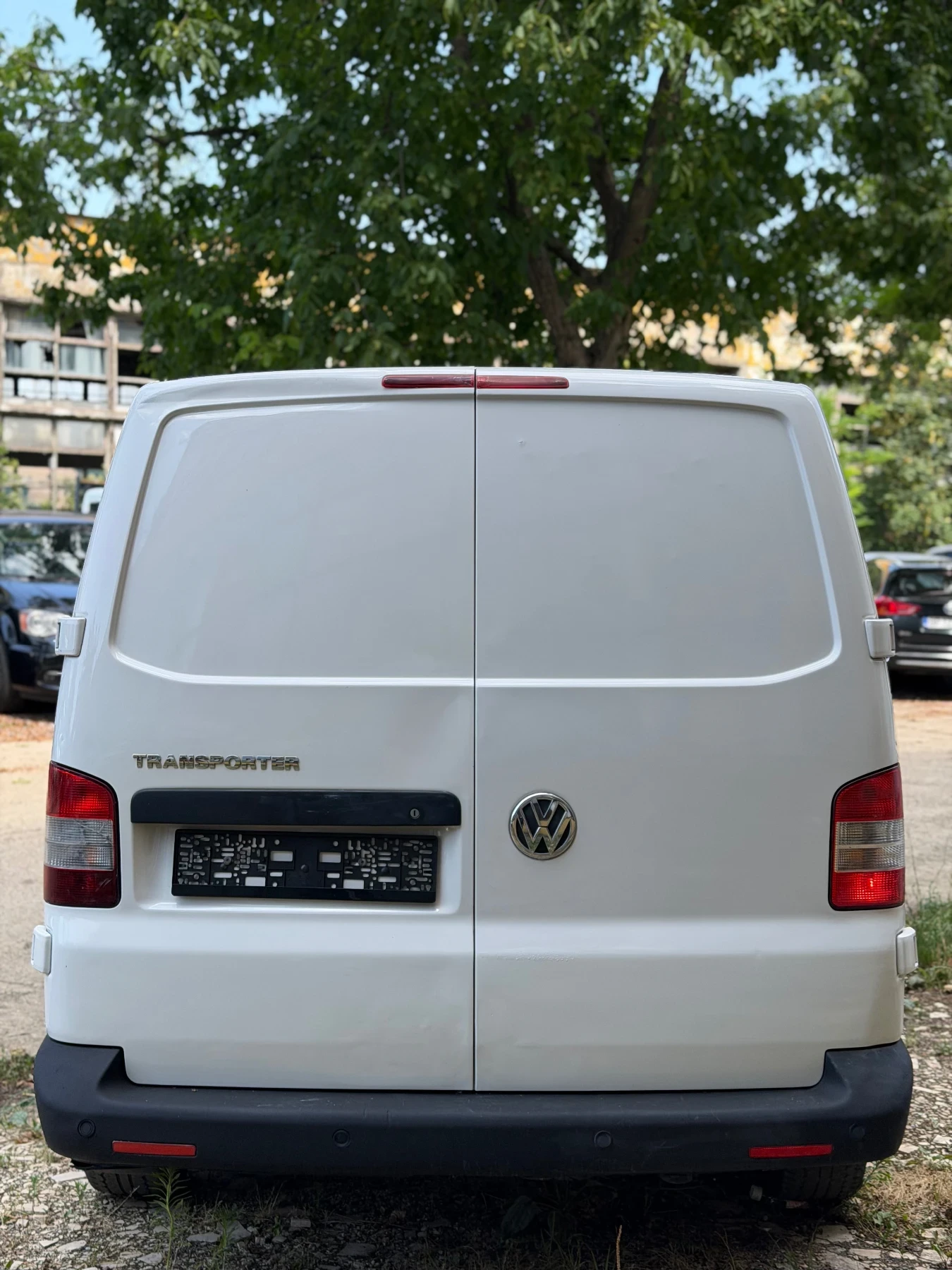 VW T5, снимка 6 - Бусове и автобуси - 55339963
