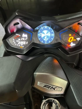 Kymco AK 550, снимка 8