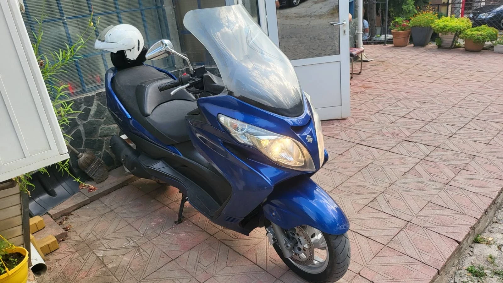 Suzuki Burgman 400 - изображение 5