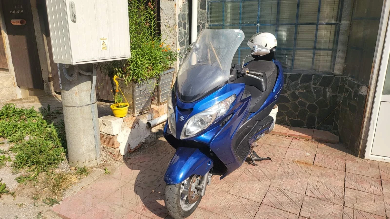 Suzuki Burgman 400 - изображение 3