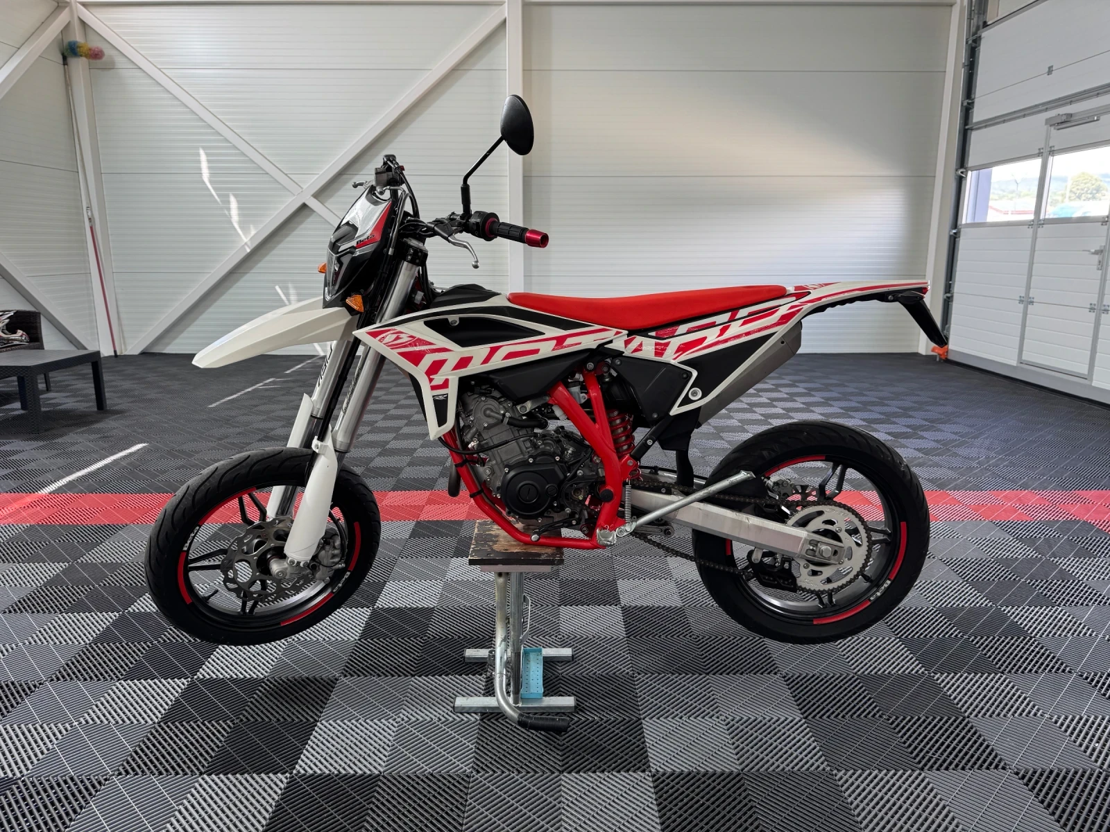 Beta Rr 125cc 4T, снимка 2 - Мотоциклети и мототехника - 55375780