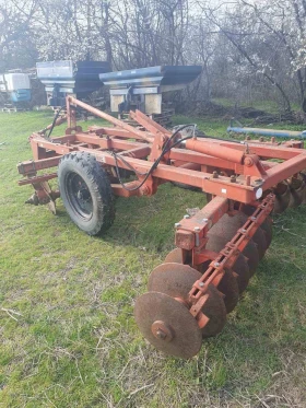 Трактор New Holland, снимка 3