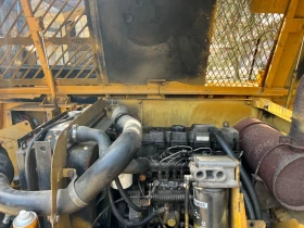 Багер Caterpillar 307B, снимка 6