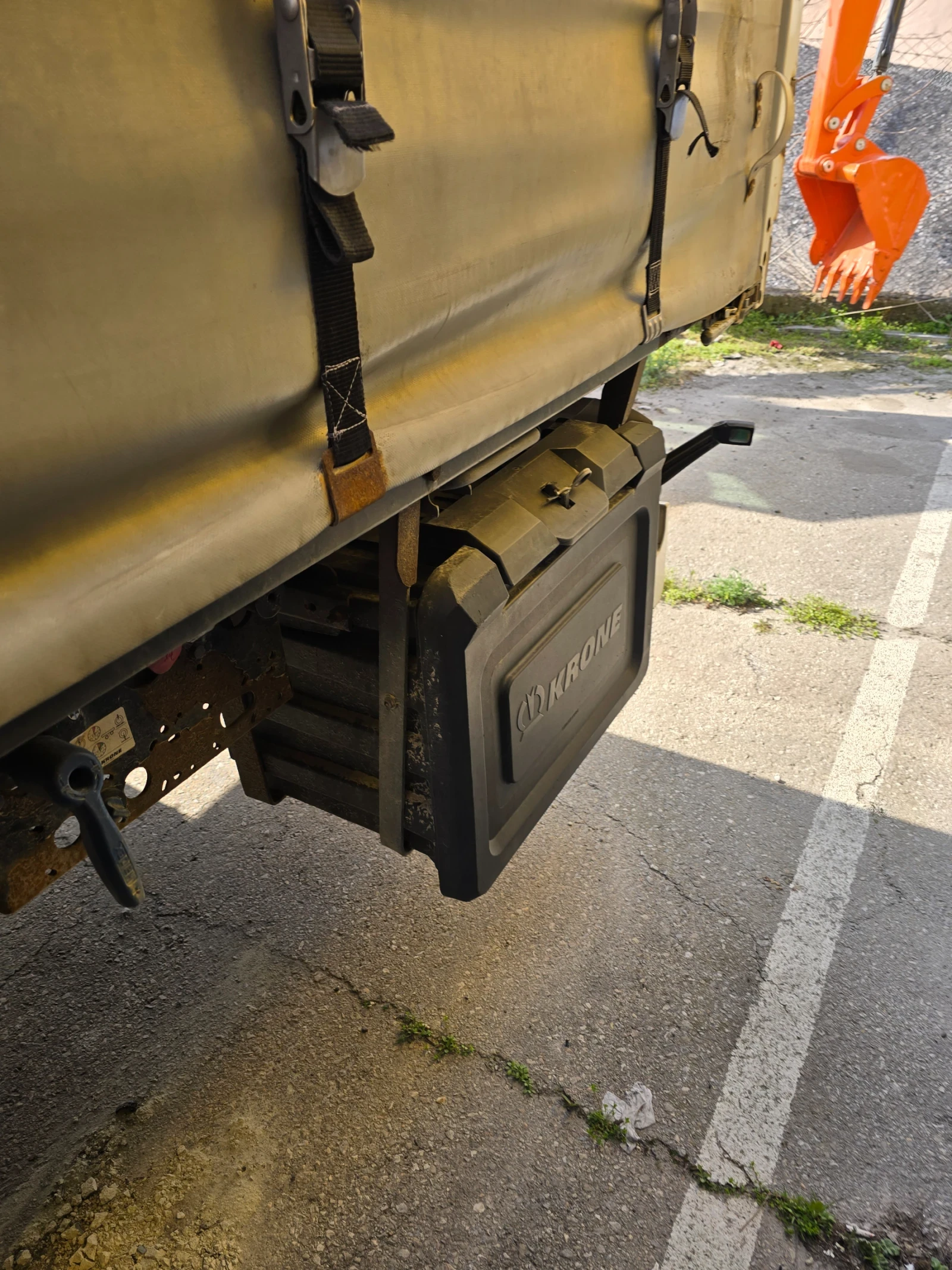 Полуремарке Krone Standart, снимка 3 - Ремаркета - 53869383