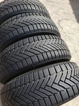 Гуми Зимни 205/60R16, снимка 4