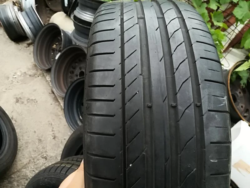 Гуми Летни 215/45R17, снимка 1 - Гуми и джанти - 22007054