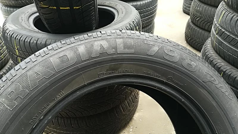 Гуми Летни 235/60R17, снимка 8 - Гуми и джанти - 24986808