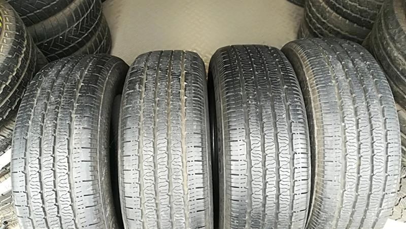 Гуми Летни 235/60R17, снимка 5 - Гуми и джанти - 24986808