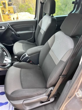 Renault Kangoo 1.2 tci 115 автомат, снимка 8