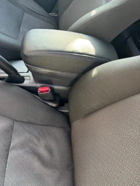 Toyota Avensis 1.6 vvti, снимка 6