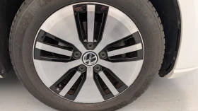 VW Golf  Electric - Automatic, снимка 10